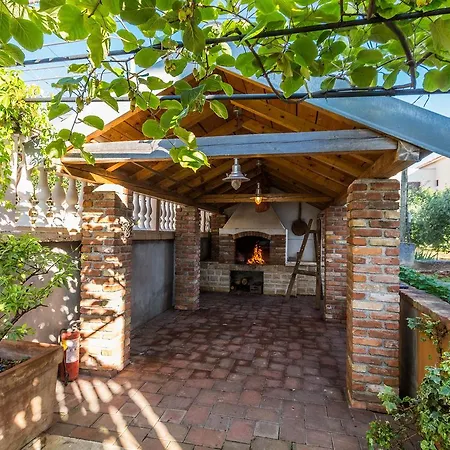 Krpina Apt; Bbq, Private Parking Ζαντάρ